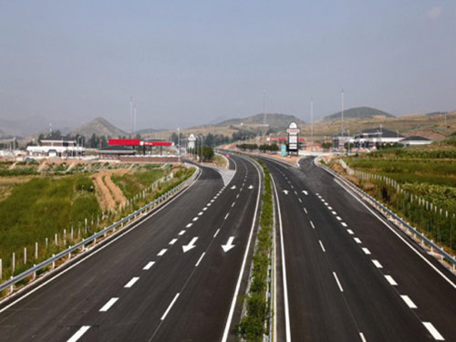 道路標(biāo)線(xiàn)